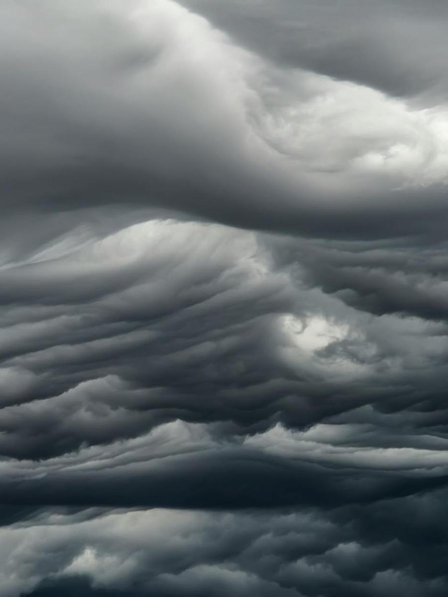 Zensur, Propaganda & Ratlosigkeit …